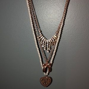 3 part connected necklace